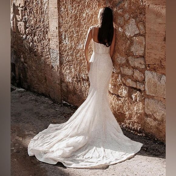 Abella by Allure Karina Size 10 Bridal Wedding Reception Formal Mermaid Gown - Picture 2 of 16